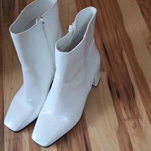 INC International Concepts White Croc-Embossed Square Toe Ankle Boots